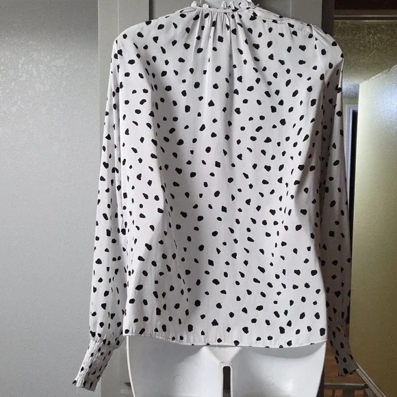 White Blouse with Black Polka Dots - Picture 3 of 4